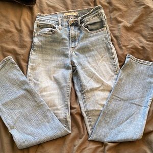 Levi’s straight leg high rise jeans